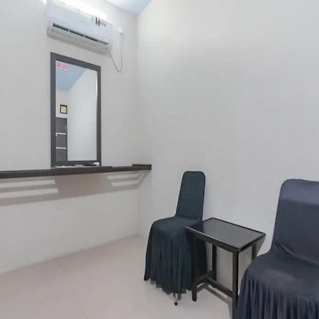 Hotel Tw Penginapan Syariah Cianjur Exterior foto